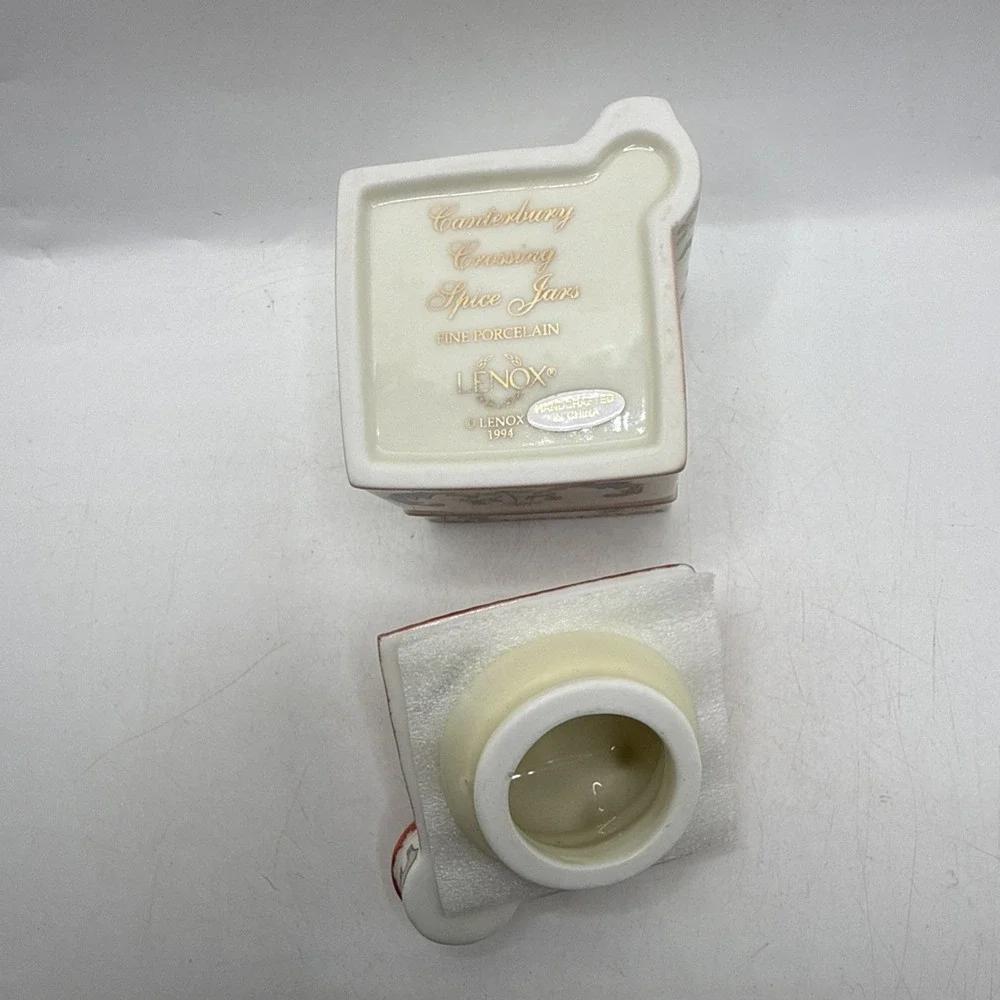 Lenox CANTERBURY CROSSING Spice Village‎ Jar NUTMEG Never Used
